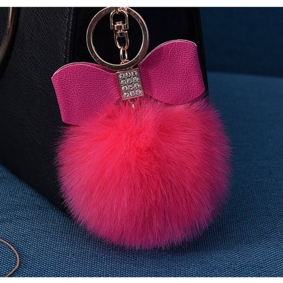 Fluffy Pom Pom & Bow or Snowy Owl Keychain/Bag Charm NWT - Picture 1 of 5